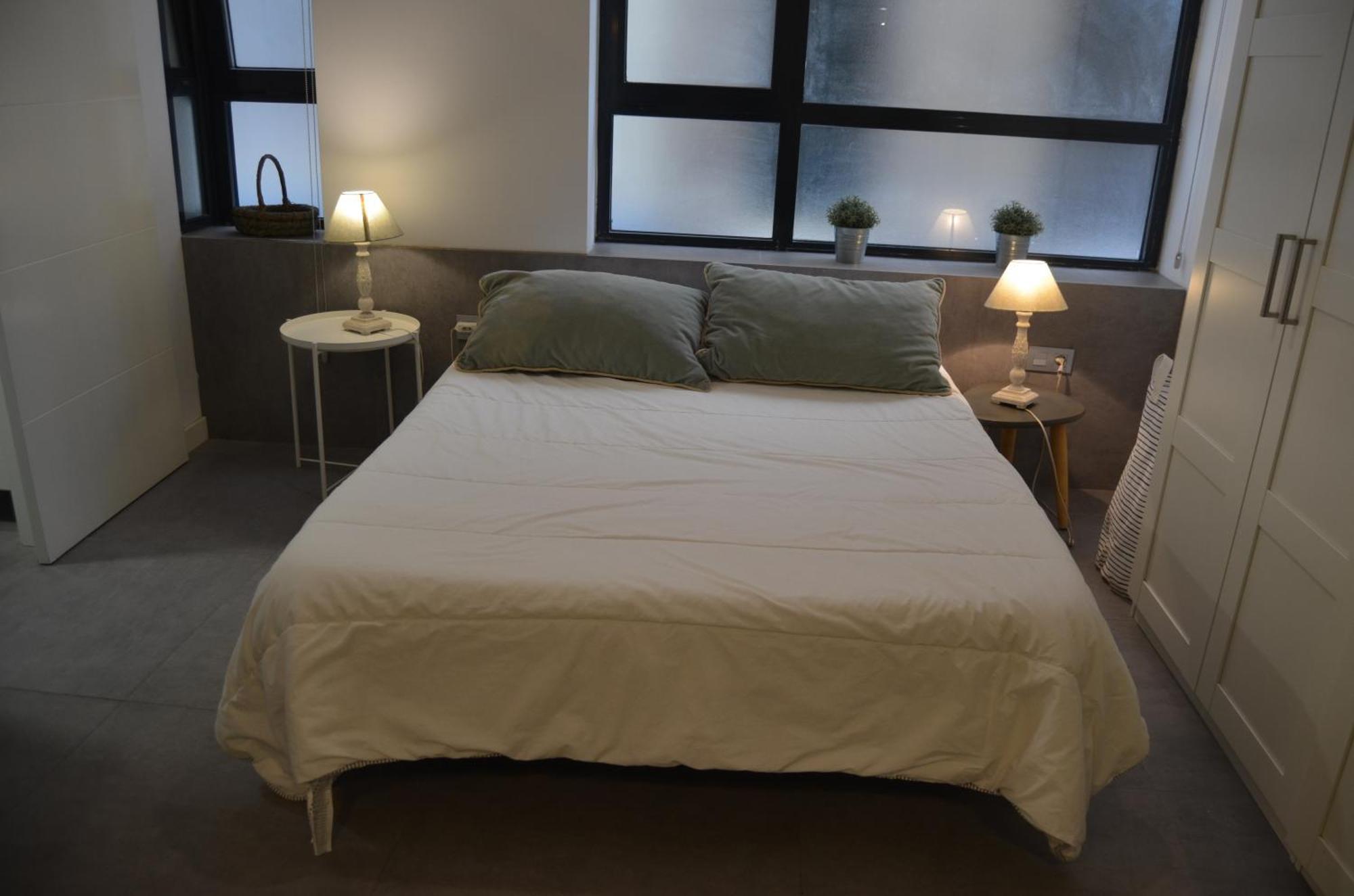 شقة Lofts Miriam كاديز المظهر الخارجي الصورة